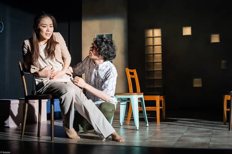 妊娠 テーマに描くダルカラ 丘の上 開幕 谷賢一 客席が呼吸している 公演レポート コメントあり ステージナタリー