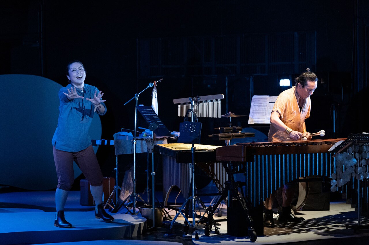 「子どものためのオペラ『ゴールド！』～少年ヤーコプとふしぎな魚のものがたり」ゲネプロより。