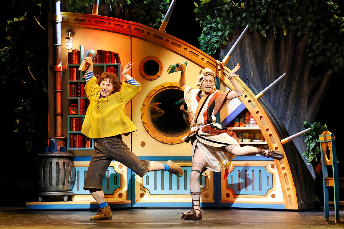 劇団四季 新作ファミリーミュージカル「はじまりの樹の神話～こそあどの森の物語～」より。（撮影：下坂敦俊）