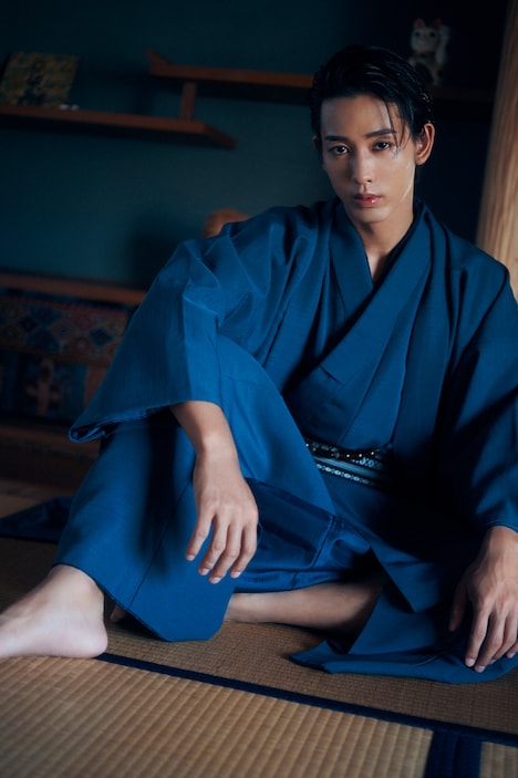 近藤頌利 1st写真集「軌跡」（東京ニュース通信社）より。