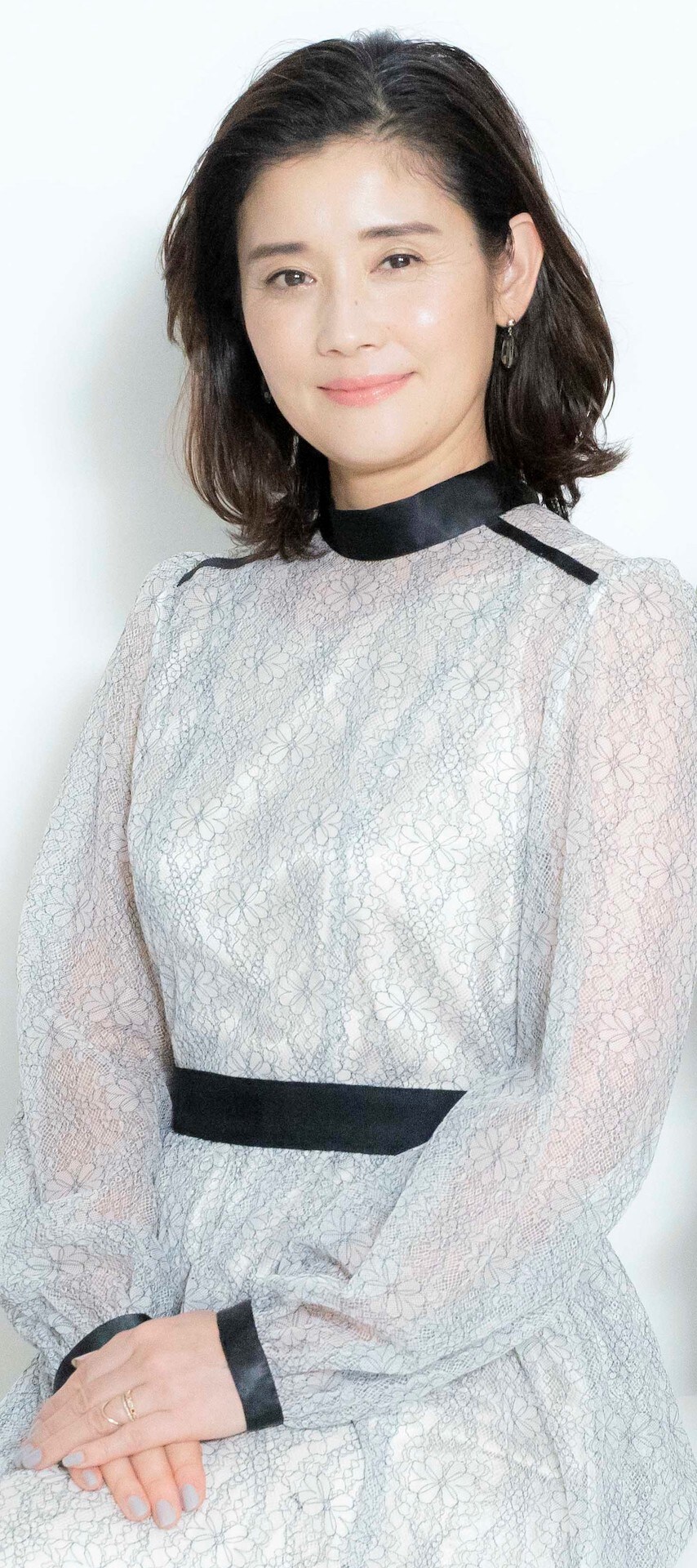 “限りなく新作に近いオマージュ”「扉座版 二代目はクリスチャン」に石田ひかり