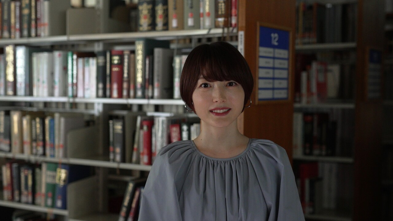 花澤香菜が「情熱大陸」スタッフ製作のドキュメンタリー番組に登場、パン頬張る姿も