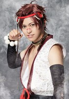 渡邉響扮する七瀬望（雷神）。