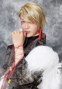 塩澤英真扮する衛藤昂輝(九尾の狐)。