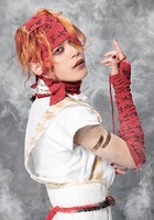 金澤慎治扮する迦具土神。