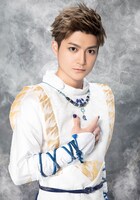 寧扮する志那都比古神。