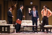 加藤健一事務所 vol.110「THE SHOW MUST GO ON」より。(撮影:石川純)