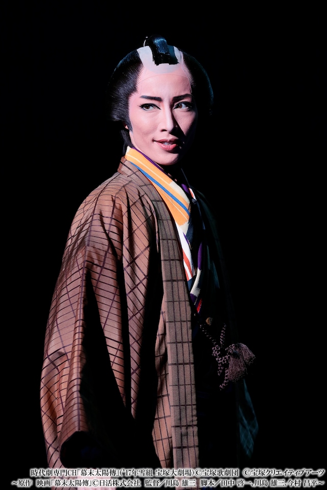 「幕末太陽傳」より。(c)宝塚歌劇団 (c)宝塚クリエイティブアーツ ～原作 映画「幕末太陽傳」(c)日活株式会社 監督／川島雄三 脚本／田中啓一、川島雄三、今村昌平～