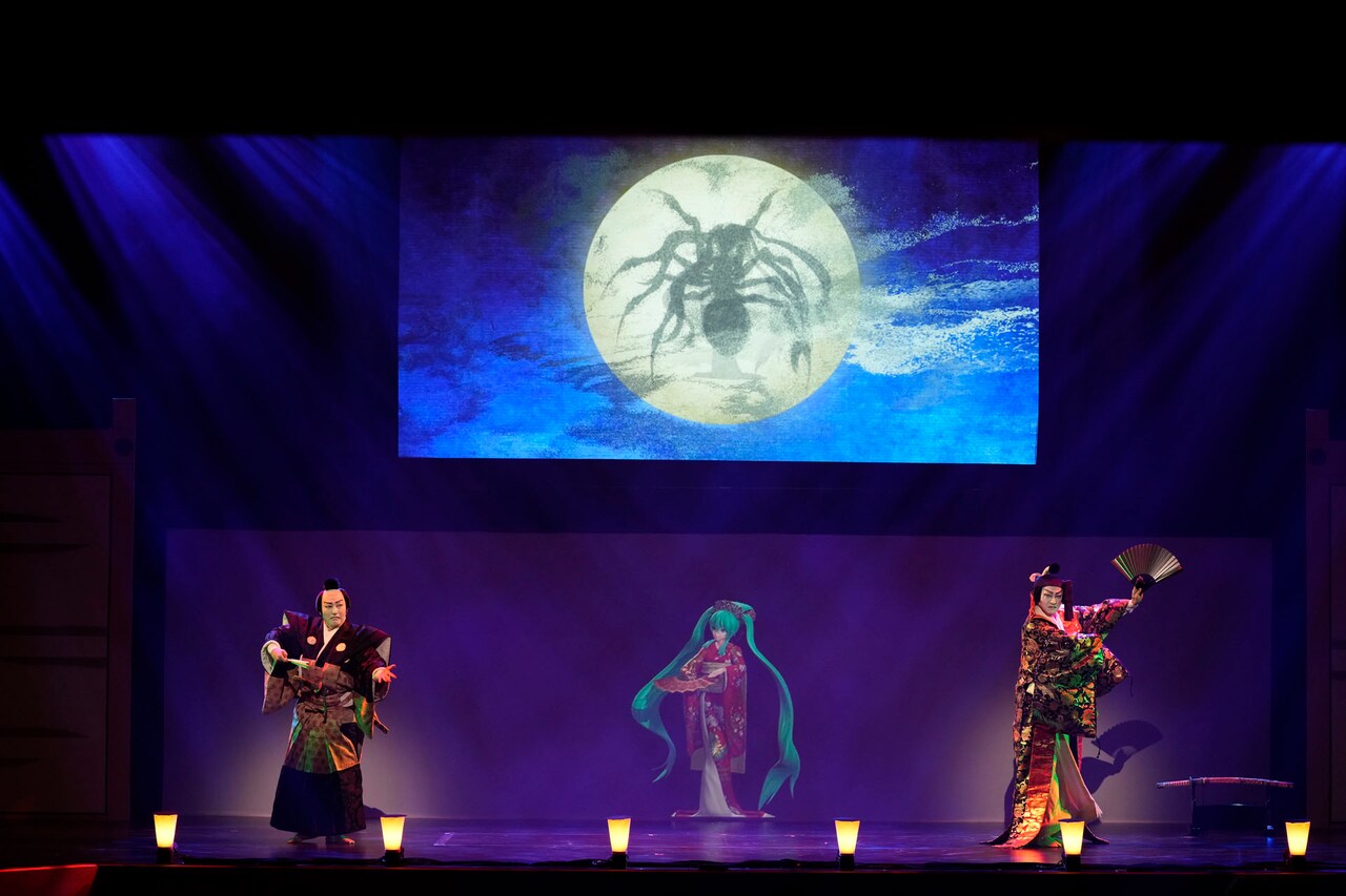 「九月南座超歌舞伎」より、「御伽草紙戀姿絵」。(c)NTT・松竹P / (c)超歌舞伎