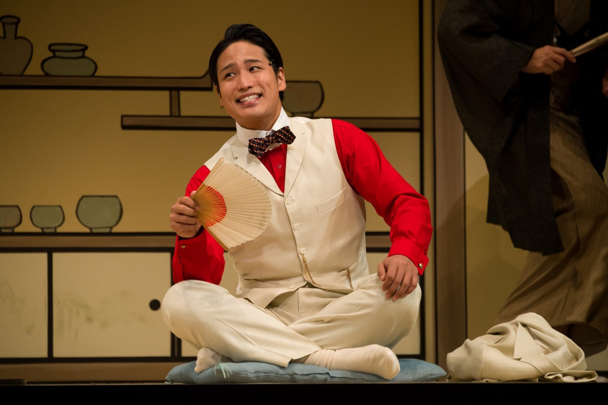 「坊ちゃん」を赤シャツ視点から描く、桐山照史主演の「赤シャツ」幕開け