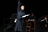 シェイクスピアfor Adults&Children イエローヘルメッツ プレ公演「シェイクスピア・ラプソディ～愛と憎悪と嫉妬と闘争～」より。