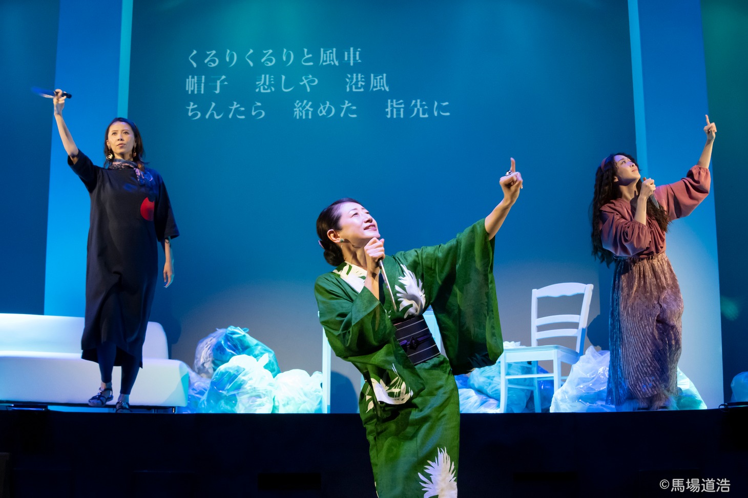A Towerプロデュース 舞台「窪地の女」より。