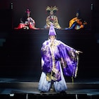 劇団☆新感線「狐晴明九尾狩」開幕、主演の中村倫也「こんなに代謝良かったっけ?」