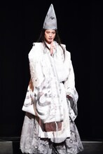 2021年劇団☆新感線 41周年興行 秋公演 いのうえ歌舞伎「狐晴明九尾狩」より。（撮影：田中亜紀）