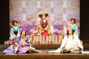 2021年劇団☆新感線 41周年興行 秋公演 いのうえ歌舞伎「狐晴明九尾狩」より。（撮影：田中亜紀）