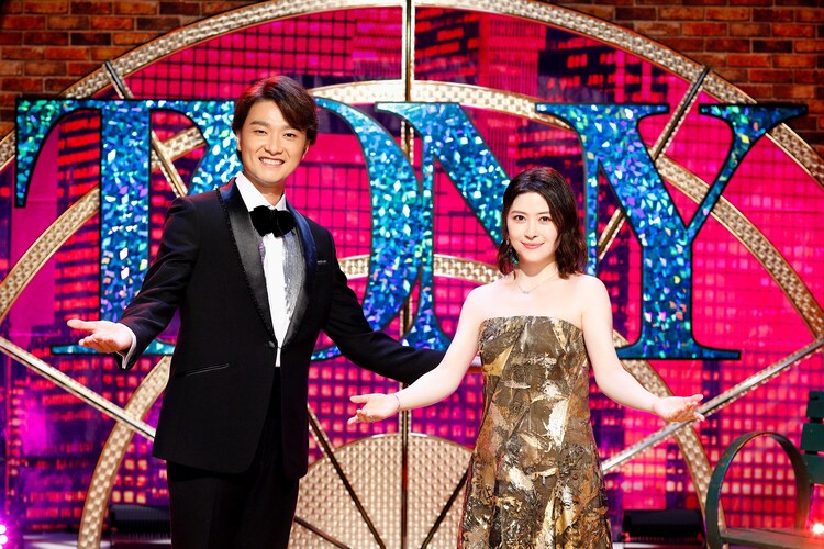 WOWOWトニー賞前夜祭で井上芳雄は「オペラ座の怪人」、宮澤エマは「ウェイトレス」を歌唱 - Vimarsana News