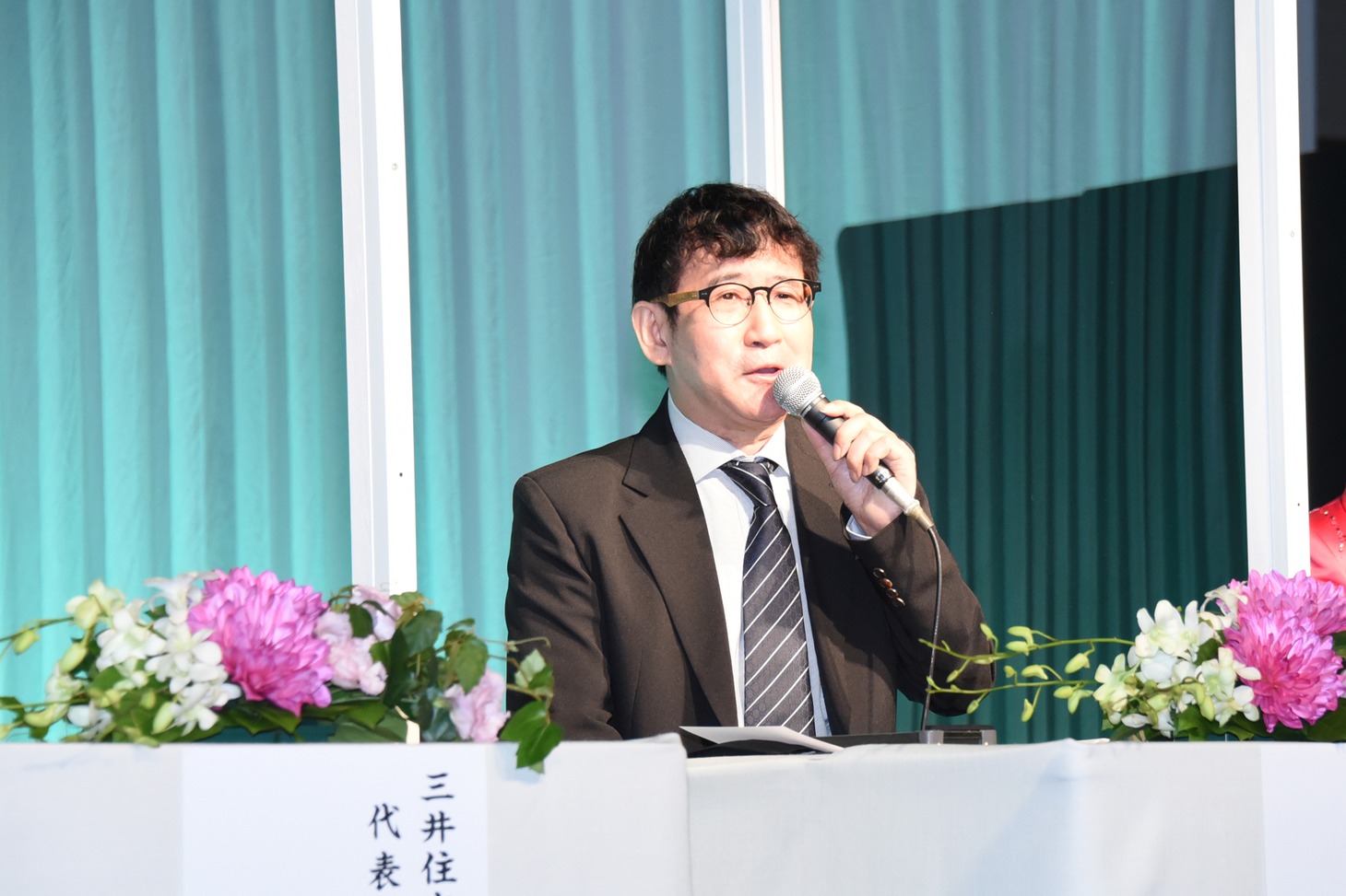 中村一徳