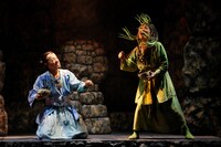 流山児★事務所公演「ヒ me 呼」より。（撮影：横田敦史）