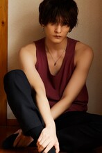 「梅津瑞樹2022カレンダーブック」より。