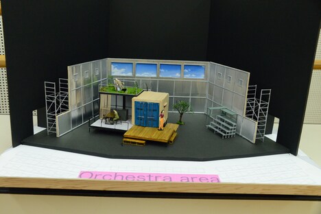 全国共同制作オペラ「團伊玖磨 / 歌劇『夕鶴』（新演出）」の舞台美術模型。