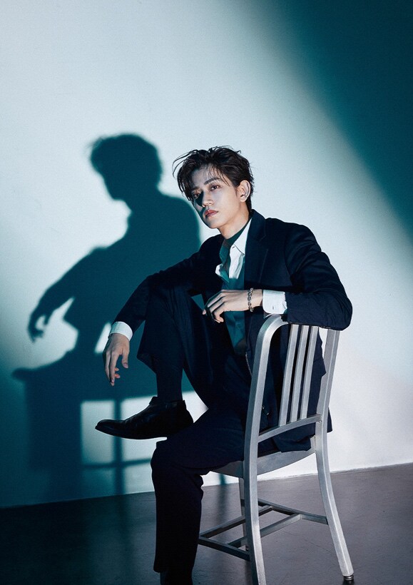 Kensuke Takahashi - 2022 Calendar -」より。 - 高橋健介が約2年ぶり