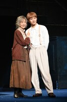 左から高橋惠子、小林亮太。