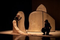 「みつばち共和国」より。(c)K.Miura