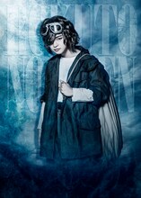 渡邉蒼扮するバット。