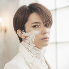 居ました“初めて”の糸川耀士郎、2022年カレンダーブック発売