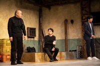 メトロンズ 第2回公演「ミスタースポットライト」より。