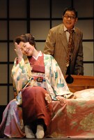 劇団民藝「集金旅行」（2019年公演）より。