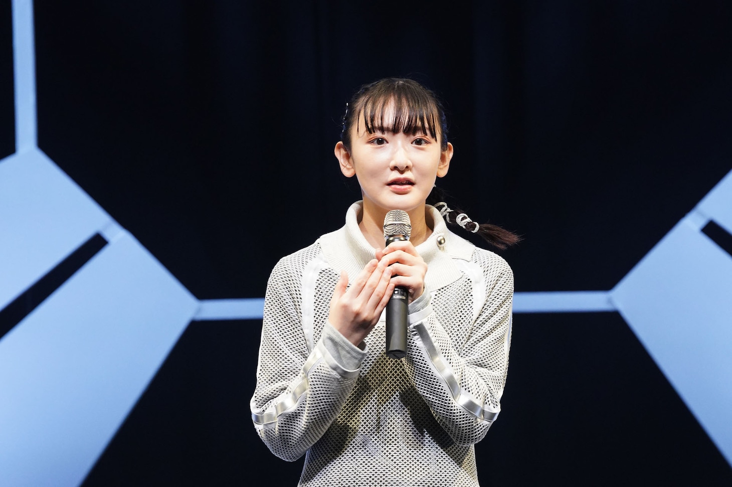 生駒里奈