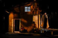 ロロ「Every Body feat. フランケンシュタイン」より。