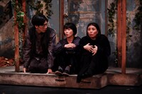 ロロ「Every Body feat. フランケンシュタイン」より。