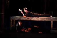 ロロ「Every Body feat. フランケンシュタイン」より。