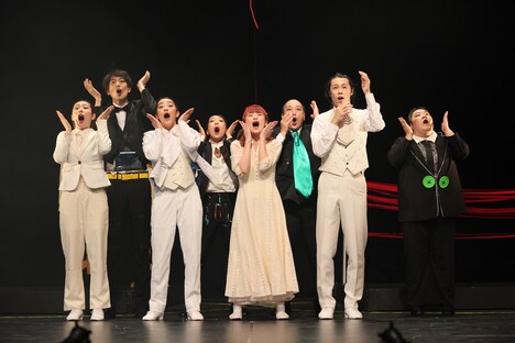 おどるシェイクスピア「FESTE～十二夜～」より。(c)HARU