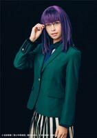 齋藤かなこ扮する瞳島眉美。