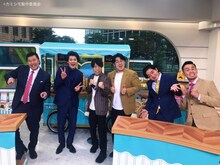 「あいつが上手で下手が僕で」に出演するとにかく明るい安村（左端）。(c)日本テレビ