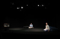 ぐうたららばい vol.2「海底歩行者」より。（撮影：金子愛帆）