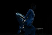 ぐうたららばい vol.2「海底歩行者」より。（撮影：金子愛帆）