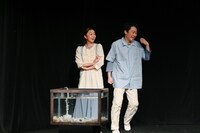 ぐうたららばい vol.2「海底歩行者」より。（撮影：金子愛帆）