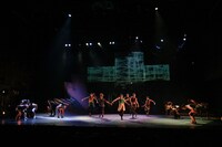 Baobab「ジャングル・コンクリート・ジャングル」より。（Photo by Manaho Kaneko）