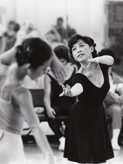 牧阿佐美バレヱ団の稽古場での様子。