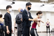 東京バレエ団「かぐや姫」第1幕 世界初演の公開リハーサルより。(撮影:松橋晶子)