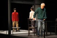 iaku「フタマツヅキ」より。（撮影：木村洋一）