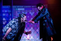 天才劇団バカバッカ vol.22「ヴァンダフルワールド」より。（撮影：圓岡淳）