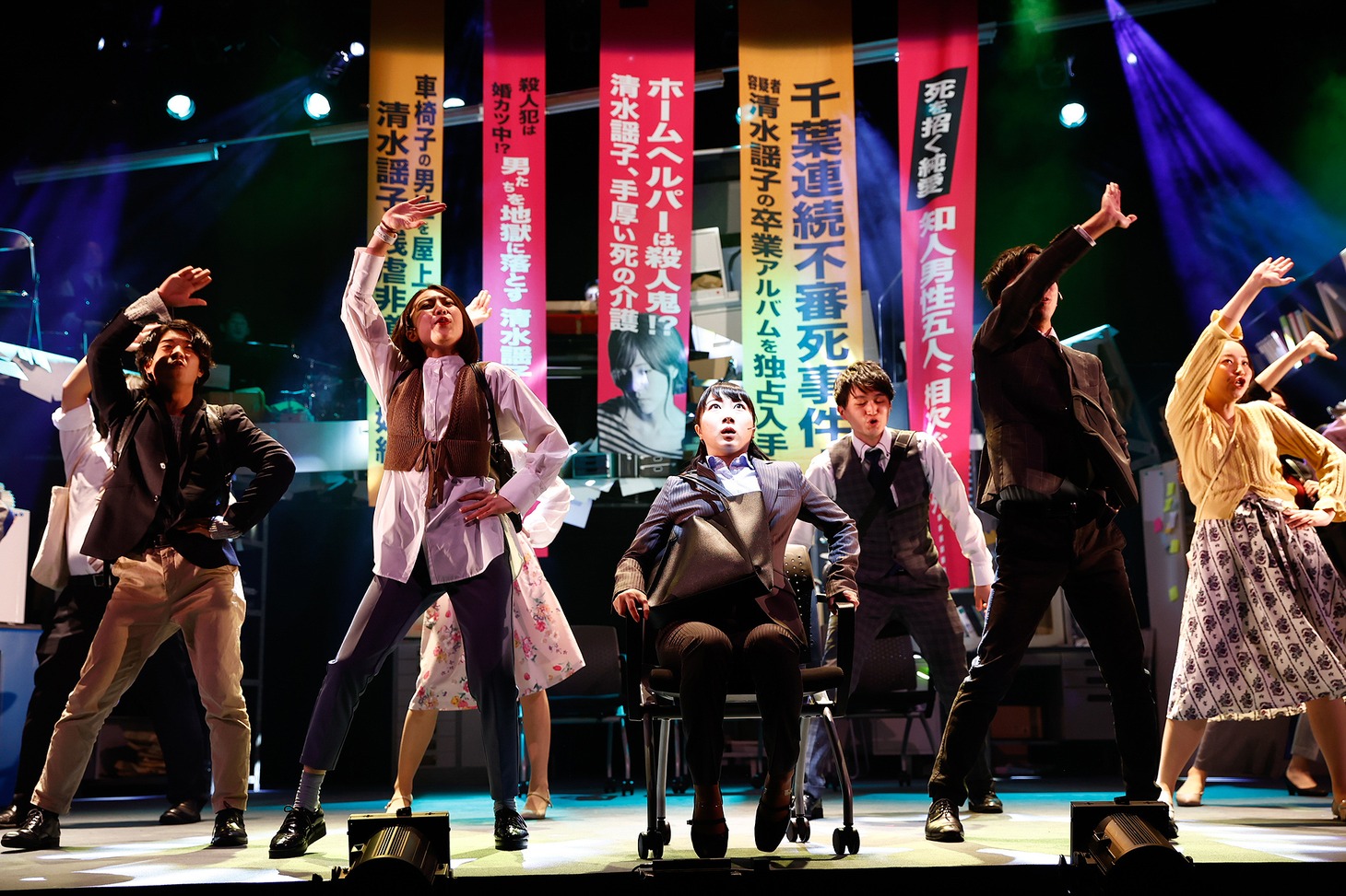 あやめ十八番 第13回公演「音楽劇 百夜車」より。