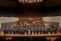 鼓童創立40周年 第2弾 鼓童×東京交響楽団「いのち」より。（撮影：岡本隆史）