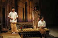 劇団こふく劇場 第16回公演「ロマンス」より。（撮影：税田輝彦）