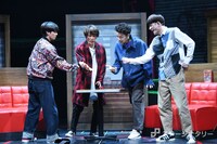 ニッポン放送プロデュース公演「BORN 2 DIE」フォトコールより。